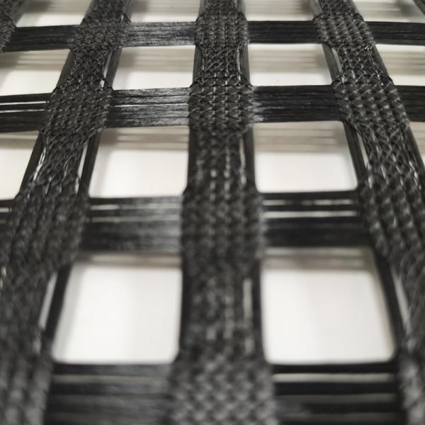 China High Tensile Resistance Roll Size 5.2x100M  Retaining Walls Polyester Geogrid Reinforce Railway  Slope Soil factory