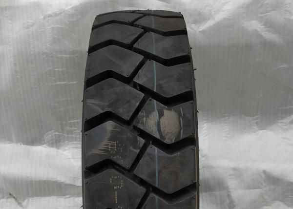 Durable 6.00-9NHS Pneumatic Forklift Tires , Solid Rubber Forklift Tires With