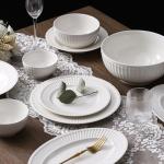 White Embossed Ceramic Dishware Set For Restaurants Hotels