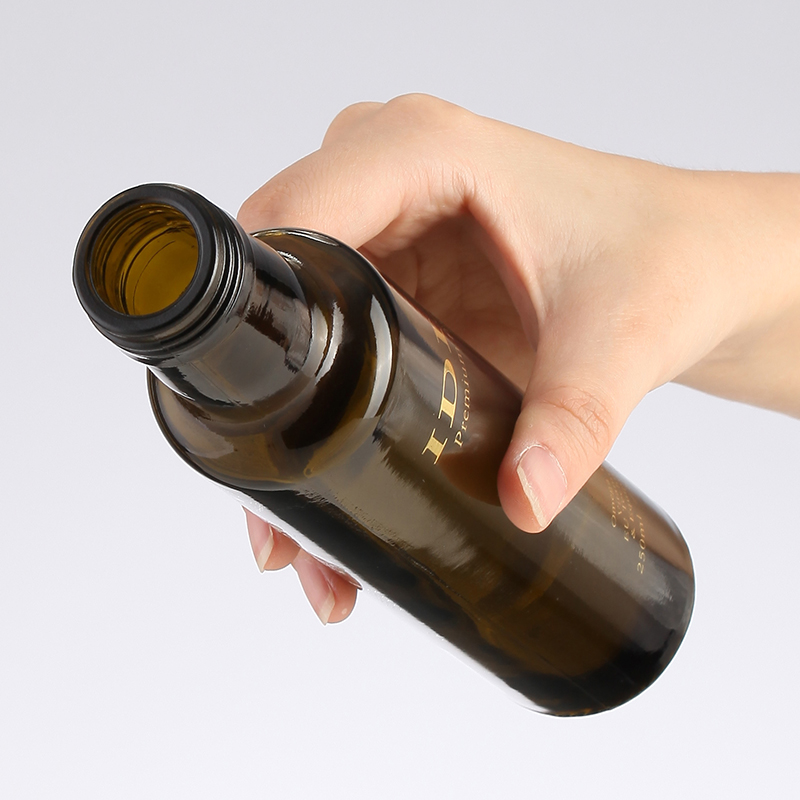Glass Bottle for Cooking Oil Clear Empty Bottle OEM/ODM Welcome Made of Glass