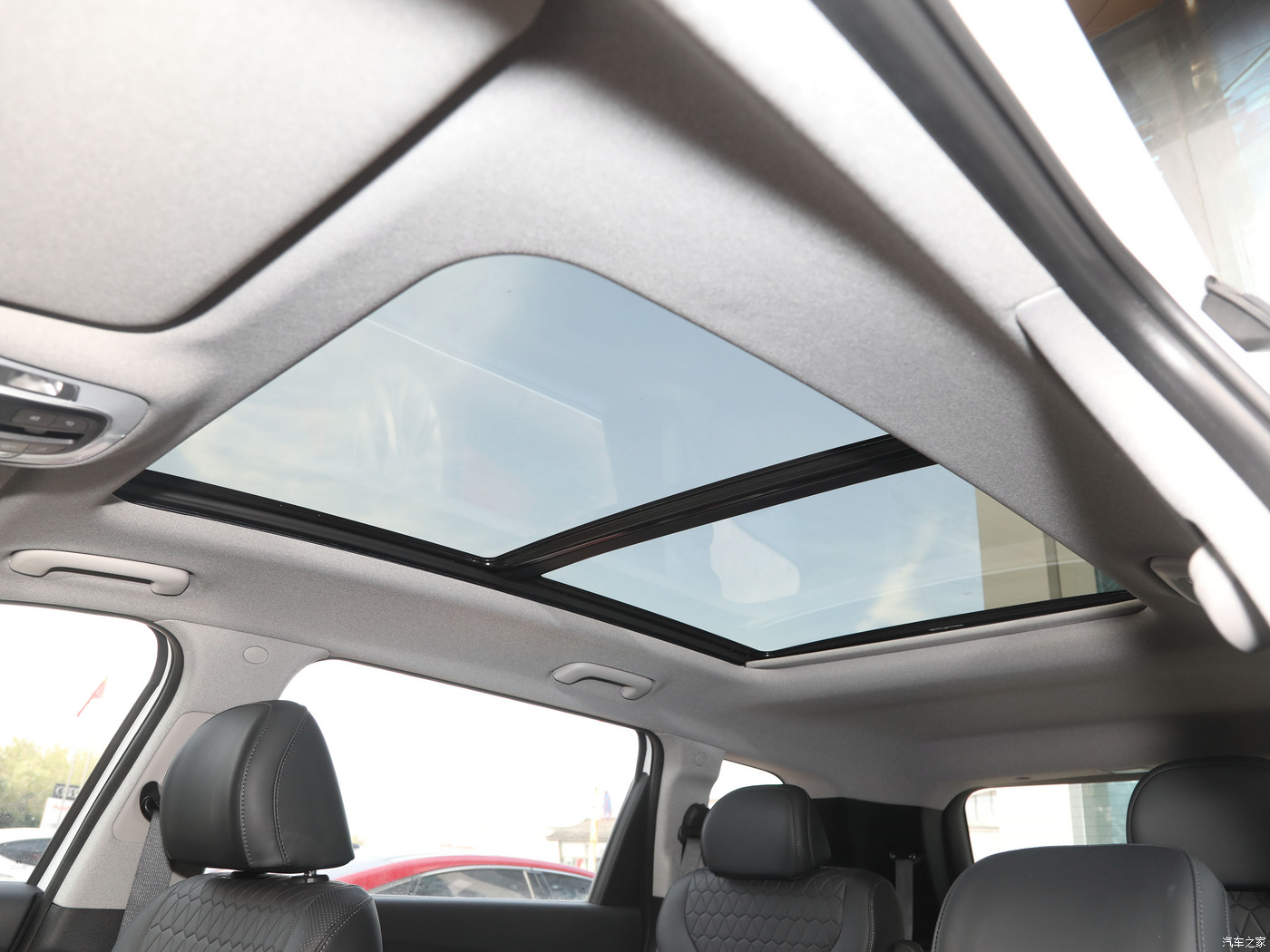 Panoramic Sunroof Newest 2024 Hyun-dai Santafe Traveler AWD Top Suv 248ps High Speed 210km/h 5 Doors 6/7Seats Imported