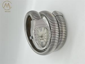 China Quartz Movement and Water Resistance The Perfect Combination in a Stainless Steel Strap Watch factory