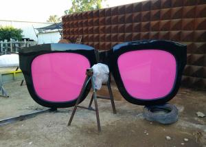 China Metal Sculpture Art Giant Sunglasses Sculpture Stainless Steel With Pink Glasses factory