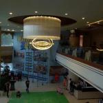 E14 / E12 Hotel Lobby Chandelier Wedding Venue Chandelier With Crystal Lamp Arm