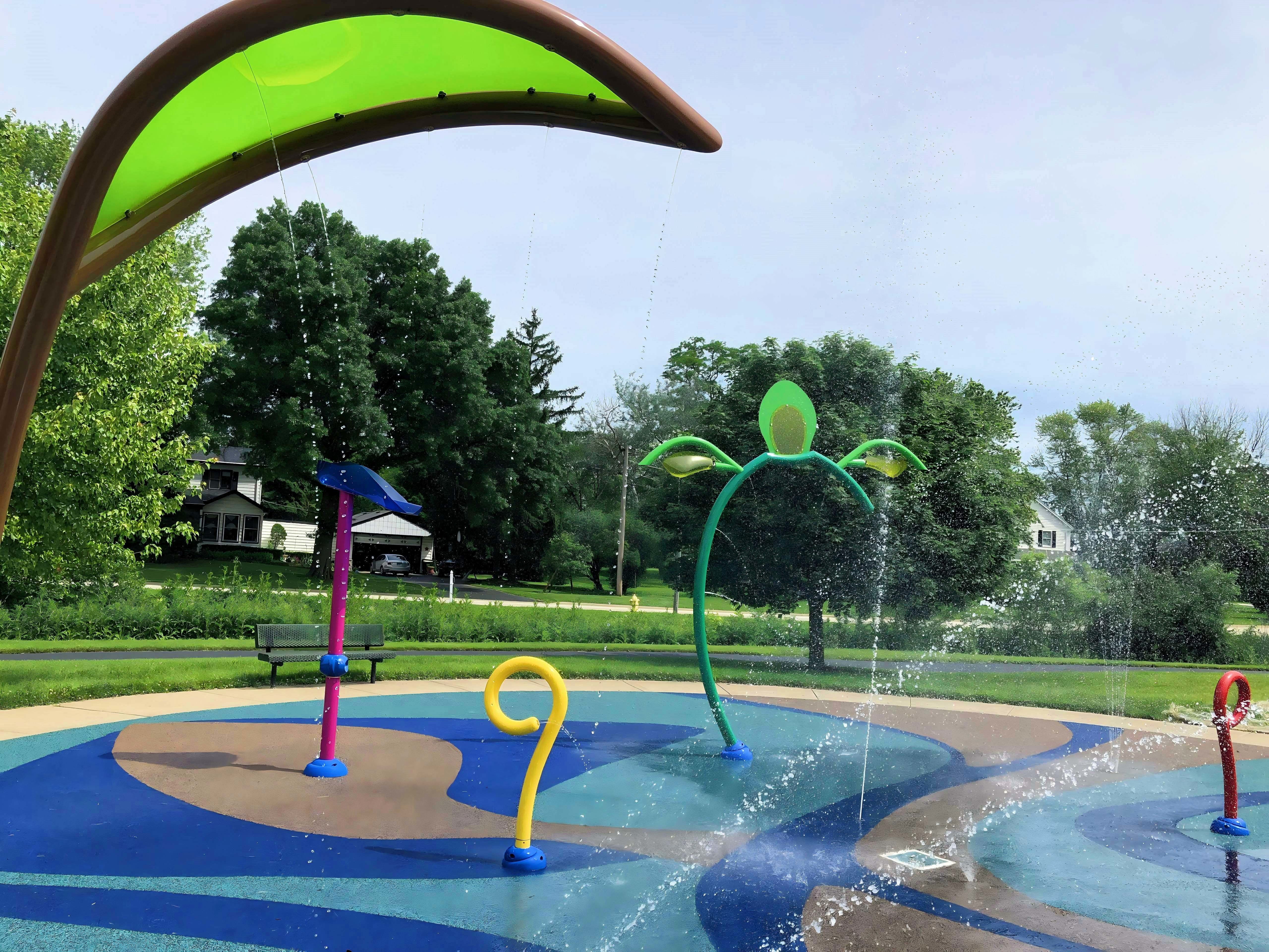 Water Park Kids Swimming Pool Water Sprinkler Pad Water Splash Pad Set for Kids