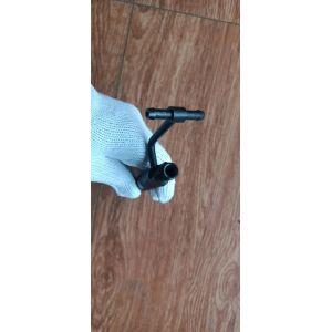 4D32ZT31-22000 Fuel injector for wheel forklift