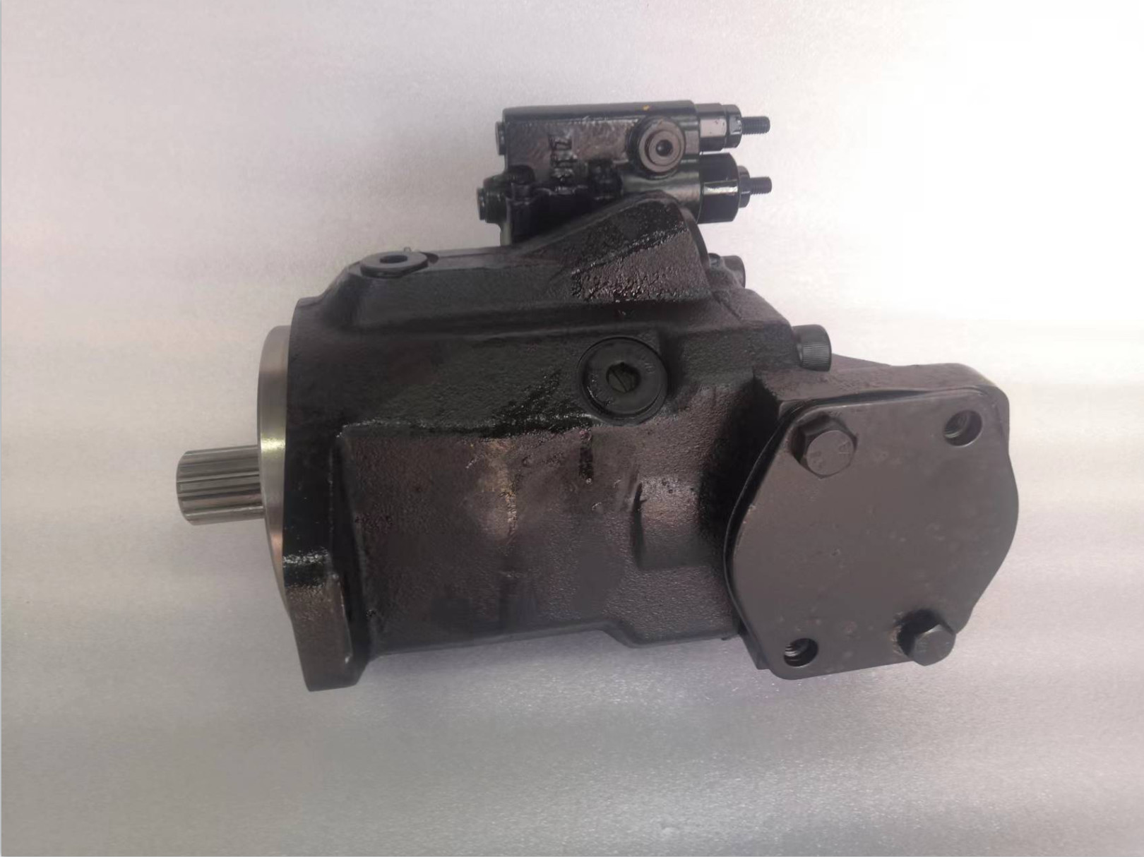 3500666 Excavator Hydraulic Fan Motor Piston Pump For 422E 416E Loader Spare Parts