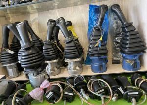 China 1568143 1953510 Hitachi Excavator Joystick Controller With Low Pressure Valves factory
