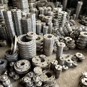 China Q235 Carbon Steel Flanged Fittings Iso Certified Wooden Cases Packaging on sale