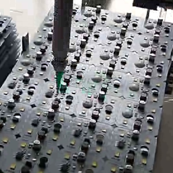 Transparent Silicone Automatic Adhesive Dispensers 50HZ Silicone Dispensing Machine 2000W