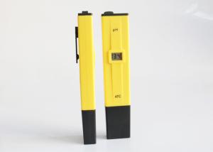 China Hand Electronic PH Meter Accuracy , PH Water Tester 2 Point Calibration factory