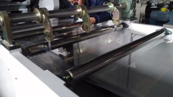 China Clear Hard Transparent PET Sheet Extrusion Line 0.15 - 1.5mm Thickness 500kg/H Max Capacity factory