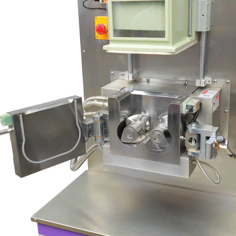 Custom 3L Open Close Type Kneader Water Cooling For Ceramic Mixing