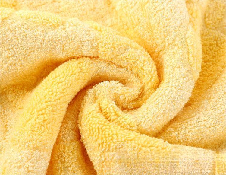 Custom Colored Bamboo Fiber Bath Towel for Adult Men and Women Sustainable Choice