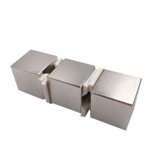 China Grade N35-N52 Rectangular Neodymium Magnet Super Strong ISO Certification factory