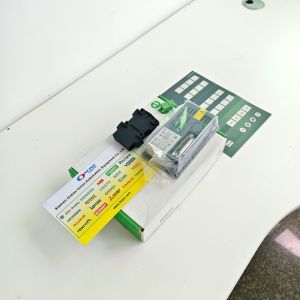 XBTN410 Schneider Small panel with keypad, with matrix screen