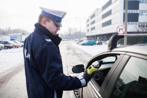 China CE ROHS AT7000 Professional Police Breathalyzer Alcohol Tester For Quick Screening factory
