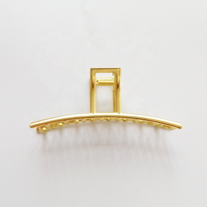 12cm 5 Inch Cute Claw Clips For Hair Hollow Metal Shark Retro Alloy