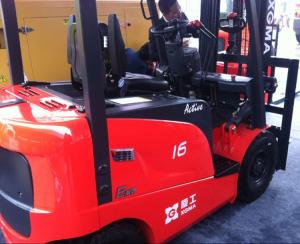 China Fast Charging 48V 1.6T Electric Forklift Truck Small Turning Radius factory