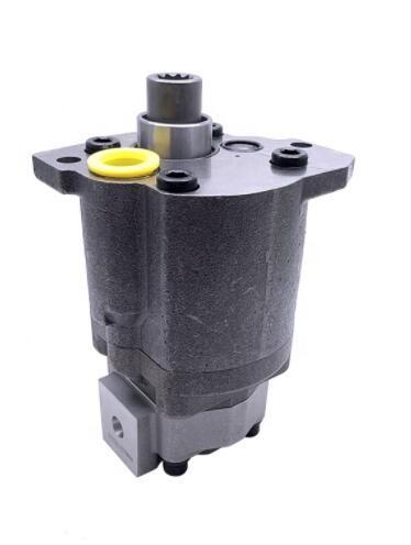 High Quality Excavator Spare Parts DX55 Hydraulic Motor Gear Pump Gear Oil Main