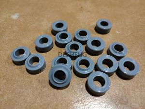 China 6D102 6D114 6CT8.3 Cummins Engine Parts 10.5*19*8.5mm Valve Cover Rubber factory