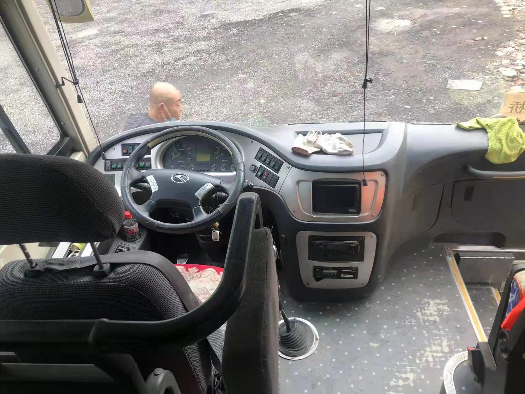 Used Yutong ZK6127 Passenger Coach Bus 206kw 100km/H Rear Engine Left Hand Drive