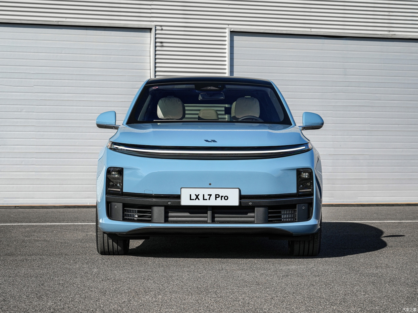 Experience the Future with 2023 Lixiang L7 Pro Luxury Electric SUV 170km Pure Electric Range and 40.9kWh Battery Capacity