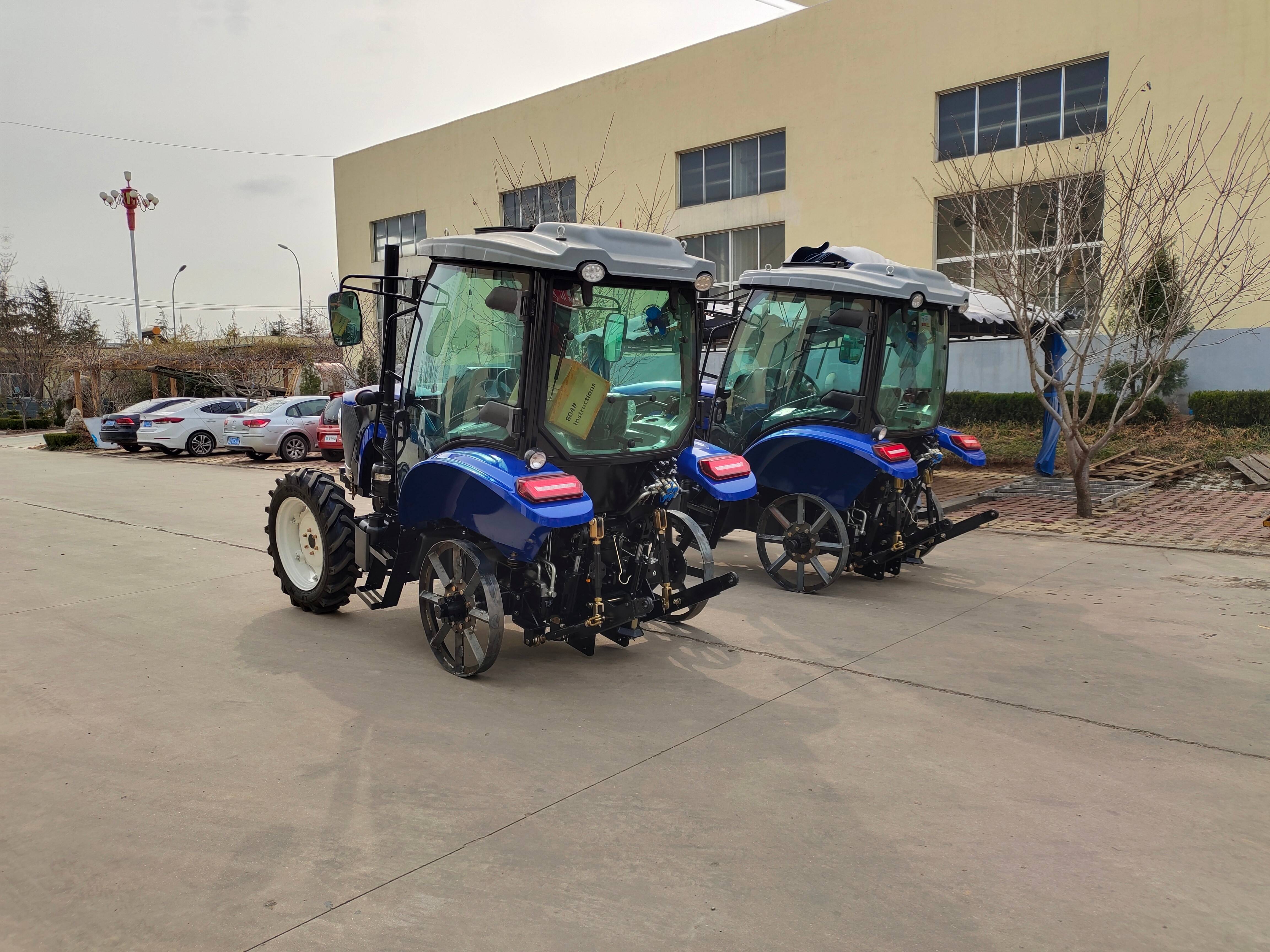 Online Support 80hp 4wd Gear Drive Tractor with Hydraulic Steering