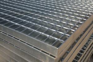 China Construction Galvanized Metal Grating Q345 Steel Walkway Mesh factory