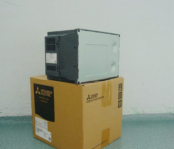 NEW Mitsubishi Inverter FR-E740-5.5K-CHT E700 Series Frequency Inverter 5.5KW 380V