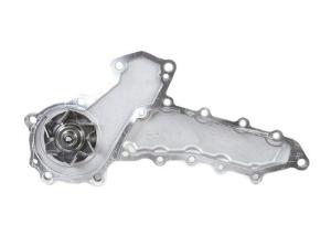 China V2403-8 V2403 1K32173030 Kubota Water Pump factory