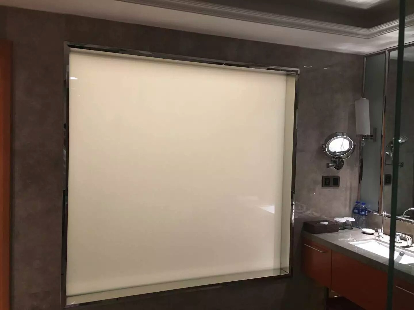 Fast Response Switchable Smart Glass PDLC Film Long Life With High Security