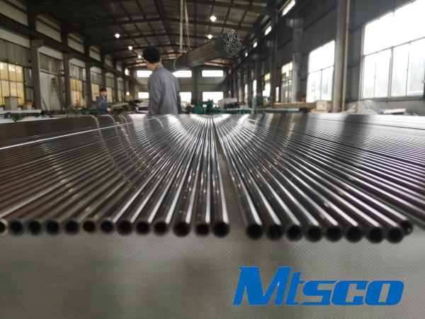 TP316 / 316L Stainless Steel Seamless Tube Size 6 - 50.8mm Superior Surface