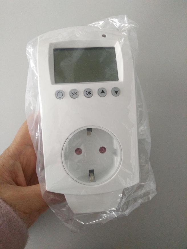 16A Household Programmable Digital Heating Floor Room Thermostat Plug