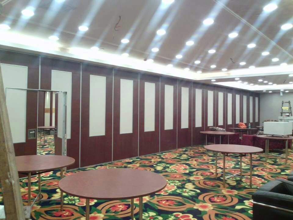 85mm Thickness Aluminum Frame Movable Partition Wall Systems For Restaurant