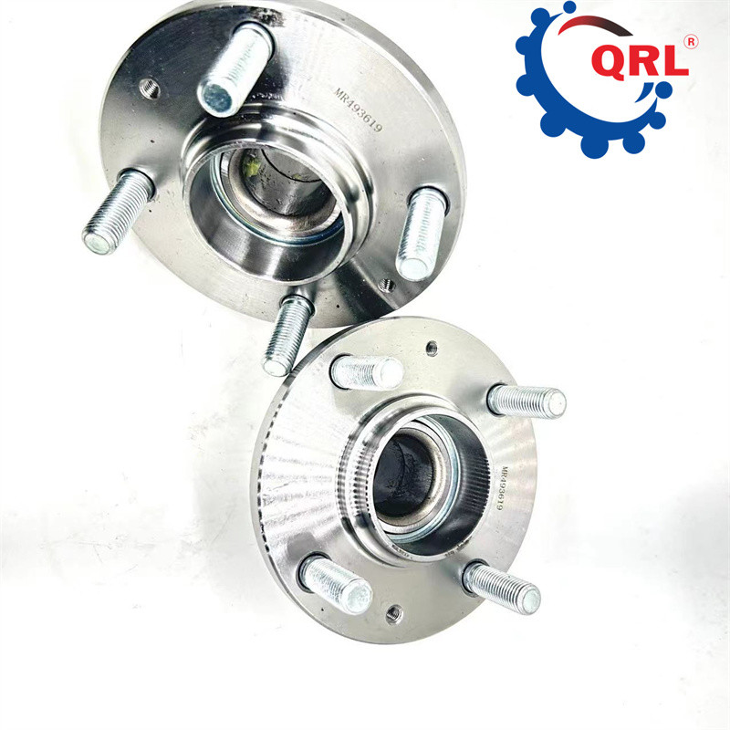 Mr493619 Rear Wheel Hub For Mitsubishi Availability 1 Weight kg