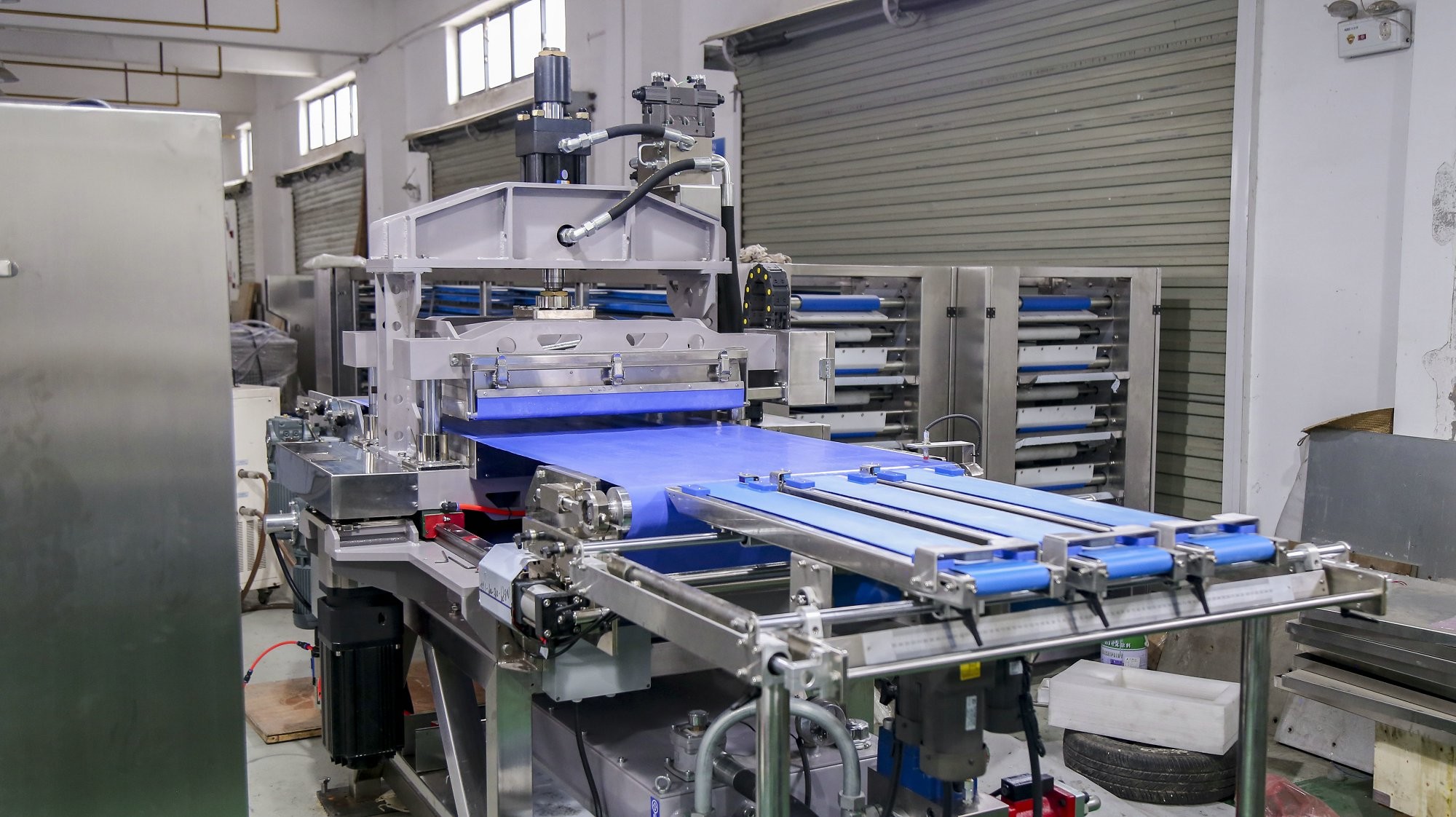 Supermarket 250kg/h Commercial Flour Tortilla Machine