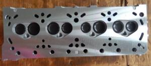China Nissan Forklift Truck Cylinder Head K21/K25 11040 - FY501 High Performance factory