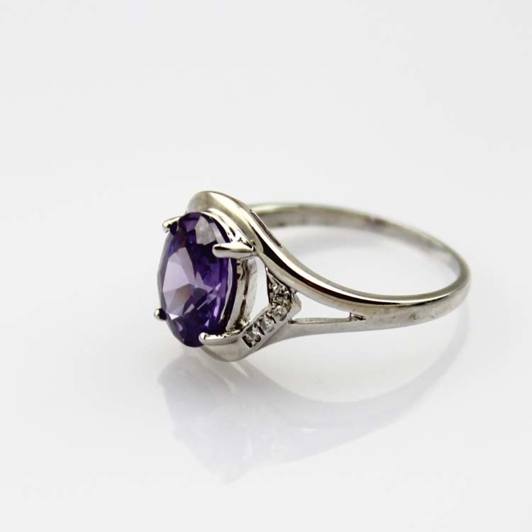 925 Silver Jewelry Oval Purple Cubic Zircon and Rhinestone Ring(R123)