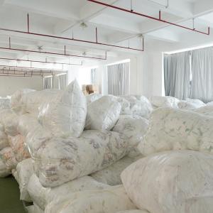 China B Grade Diaper Non-woven fabric disposable baby diaper factory