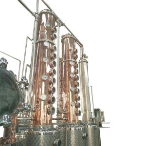 China 1.5KW 1000L 2000L Farms Alcohol Distillation Kit For Brandy Manufacturing Process factory