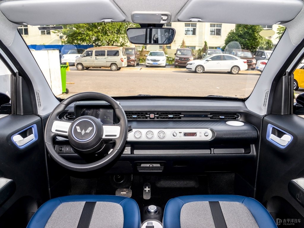 new car products electric car Hongguang MINIEV 2022 GAMEBOY 200km Play Coffee Lithium Iron Phosphate