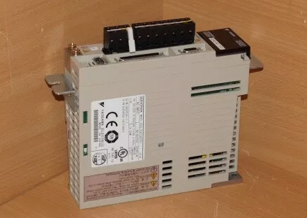 China YASKAWA Servo Pack SGDS-02A01ARY501 Industrial Servo Motor factory
