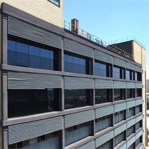 China PVDF Painting Exterior Sun Louvers 132mm Horizontal Opening Pattern factory