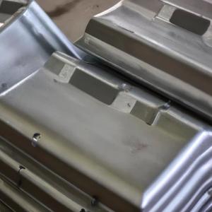 China OEM Automotive Sheet Metal Enclosure Fabrication Stainless Steel / Galvanized Steel factory