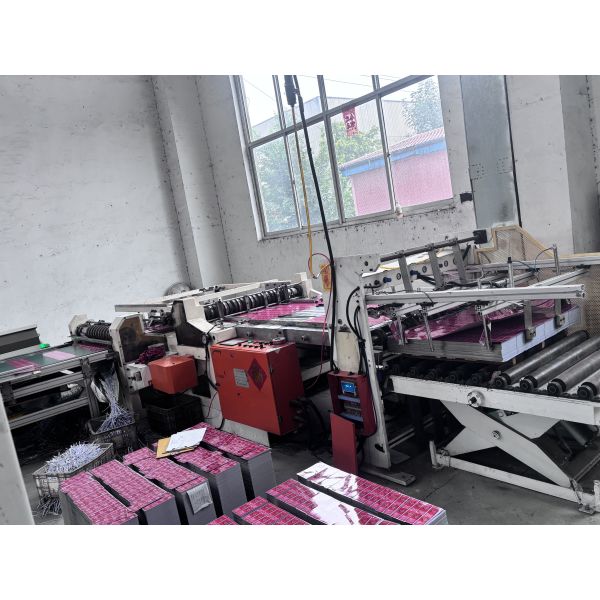 China Custom Tinplate Sheet Printing CMYK4/CMYK6 Printing Can Body factory