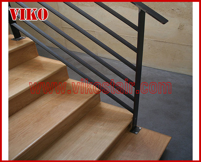 Wrought Iron Staircase VK112S Wrought Iron Handrail Tread Beech,Railing tempered glass, Handrail b eech Stringer,carbon