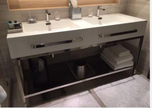 China stainless steel Bathroom vanity /bathroom cabinet /HOTEL VANITY V-007 factory