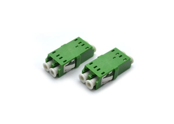 Low Insertion Loss Fiber Optic Cable Adapter APC / UPC Optional For Equipment