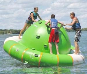 China Green And White Inflatable Tilting Saturn For Water Games In Summer factory